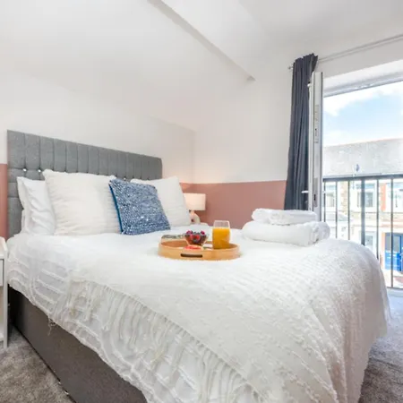 Cozy 2Br | Near City | Wifi Cardiff Exterior photo